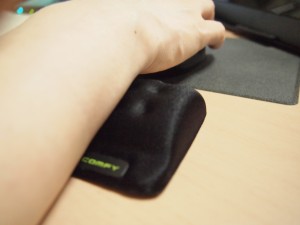 エレコム 疲労軽減リストレスト COMFY