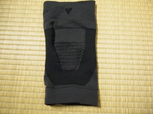 バンテリン サポーター ひざ専用